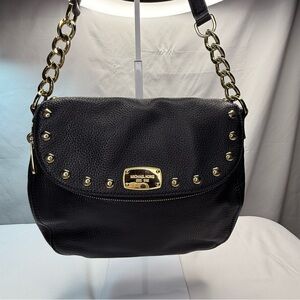 Michael Kors Bedford Studded Black Pebble Leather Shoulder Bag EUC